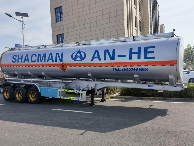 运油半挂车